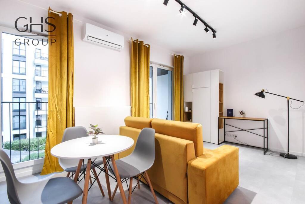 Stylowy Apartament Blisko Dworca Glownego Leilighet Krasków Eksteriør bilde